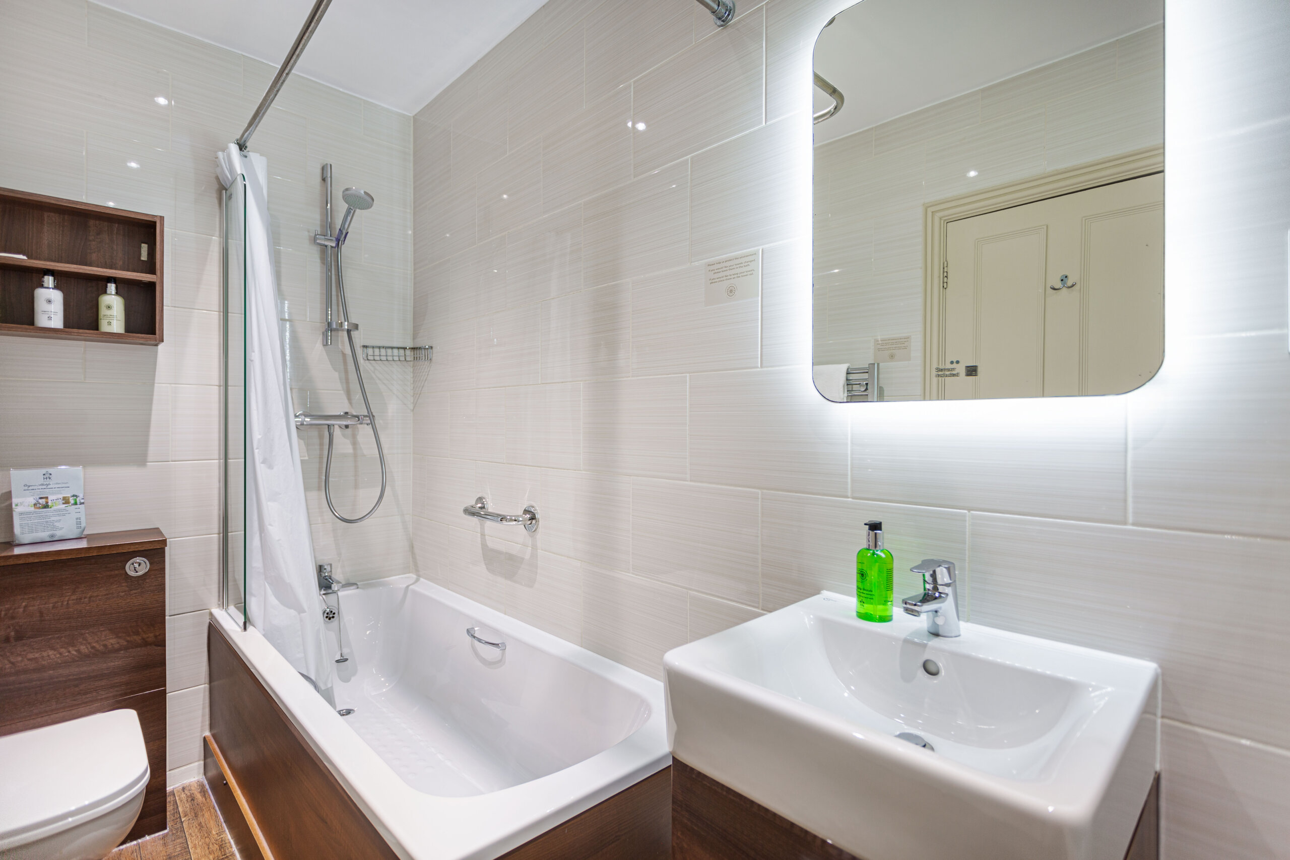 Classic Double Room Hotel Boston 5 scaled